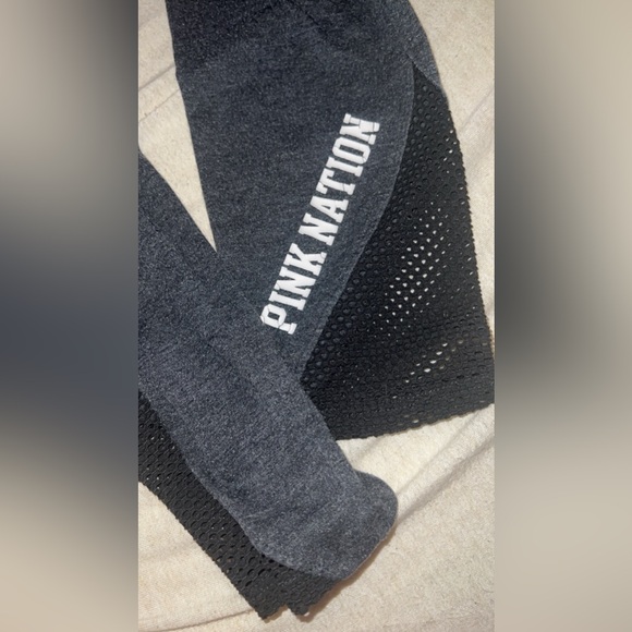 PINK Leggings! - Picture 6 of 6